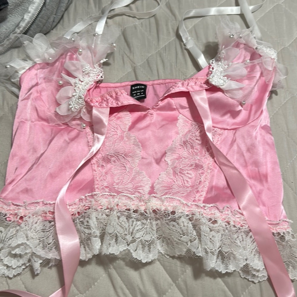 Pink top